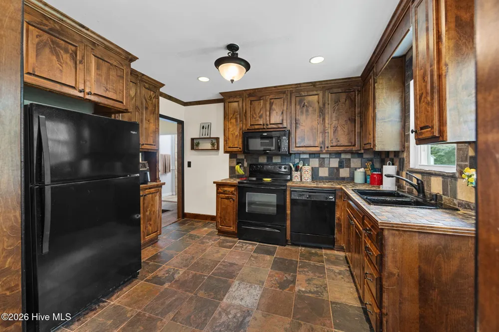 420 E Wise Street Trenton, SC 29847