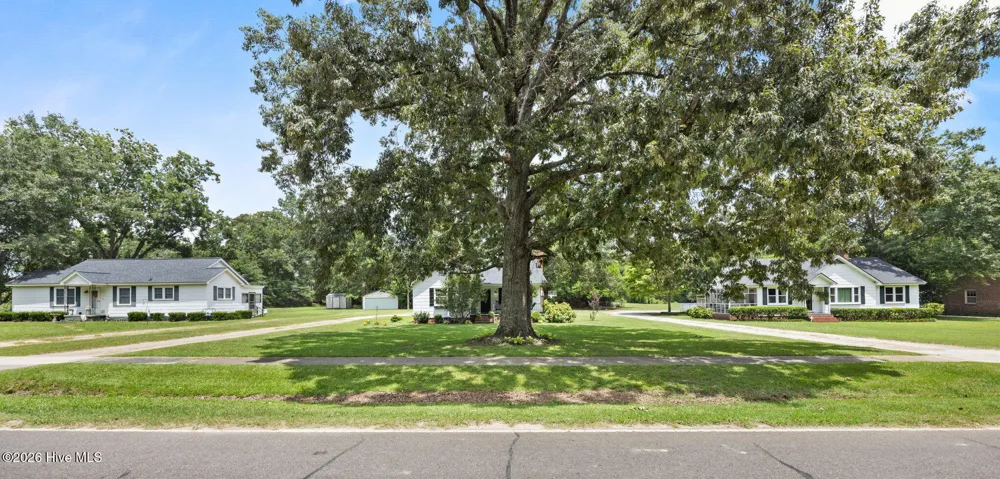 420 E Wise Street Trenton, SC 29847
