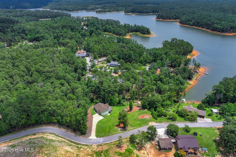137 Memorial Drive Mccormick, SC 29835