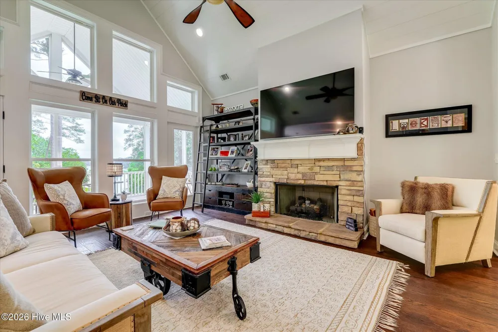 137 Memorial Drive Mccormick, SC 29835