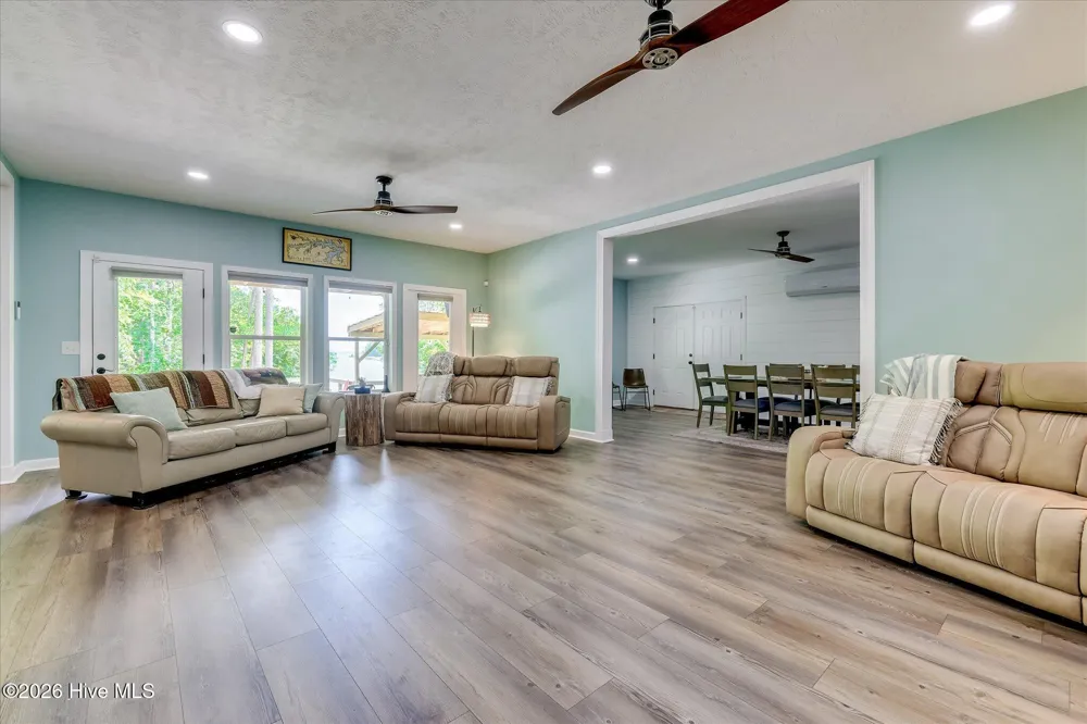 137 Memorial Drive Mccormick, SC 29835