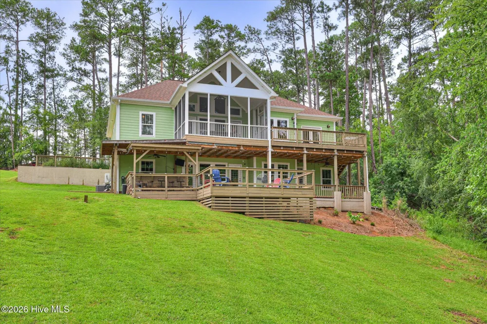 137 Memorial Drive Mccormick, SC 29835