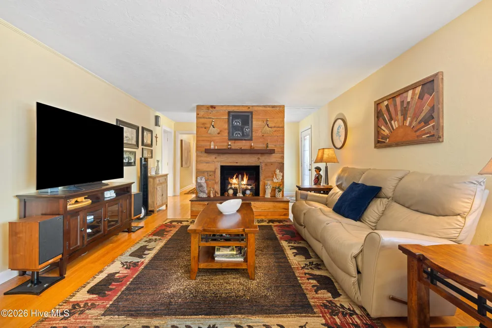 1654 Myers Chapel Road Hayesville, NC 28904