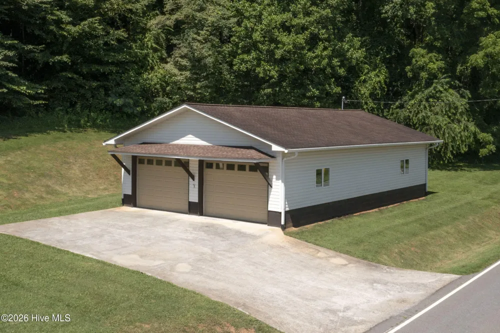 1654 Myers Chapel Road Hayesville, NC 28904