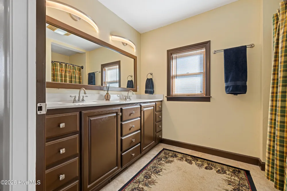 1654 Myers Chapel Road Hayesville, NC 28904