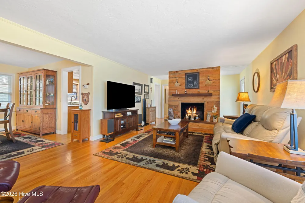 1654 Myers Chapel Road Hayesville, NC 28904