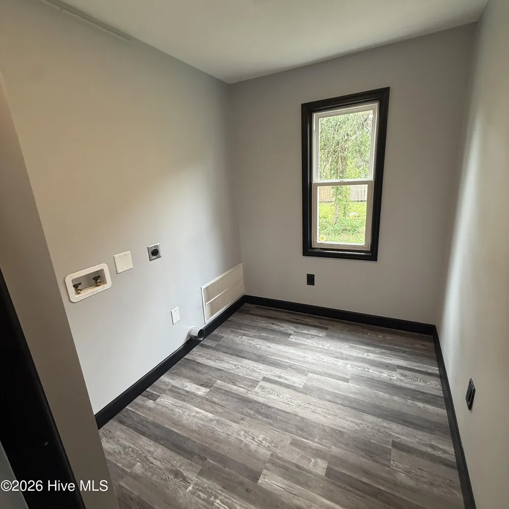3273 Rocky Hock Road Edenton, NC 27932
