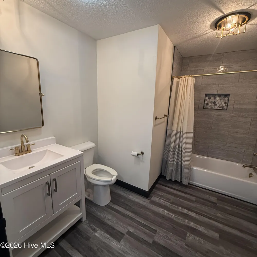 3273 Rocky Hock Road Edenton, NC 27932