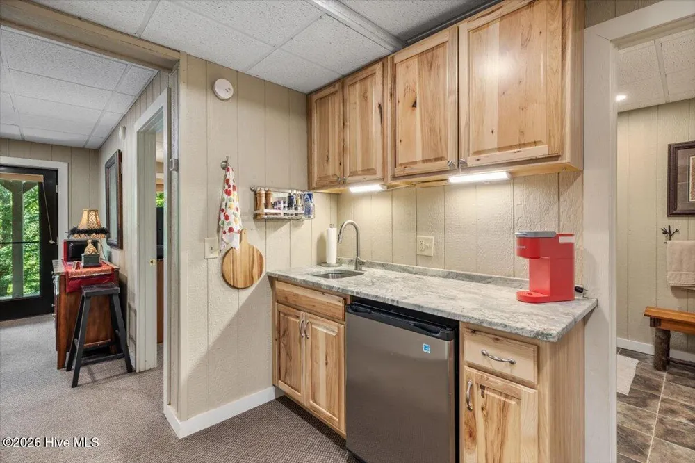 808 Granite Drive Hayesville, NC 28904