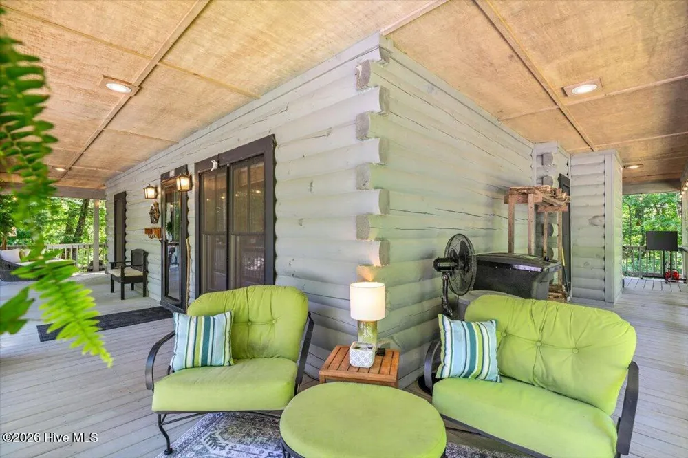 808 Granite Drive Hayesville, NC 28904