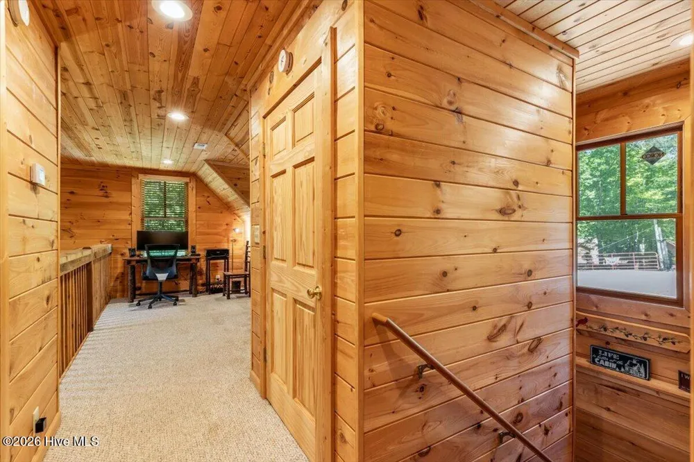 808 Granite Drive Hayesville, NC 28904