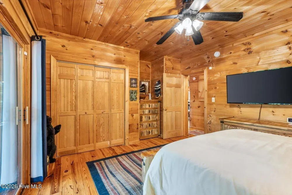 808 Granite Drive Hayesville, NC 28904