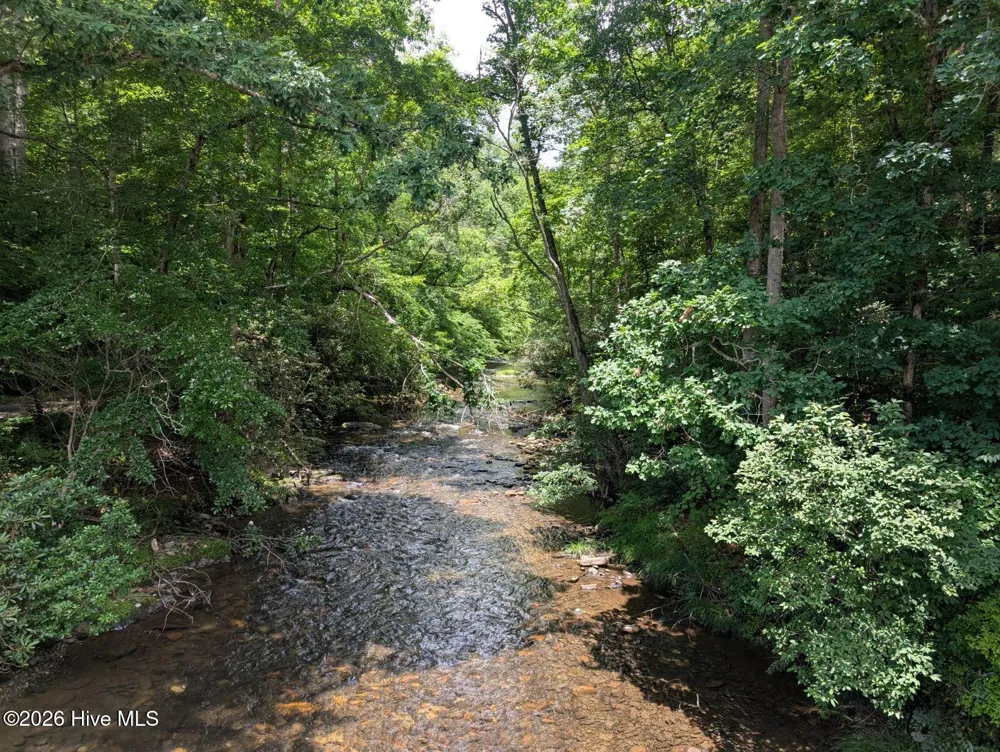 808 Granite Drive Hayesville, NC 28904