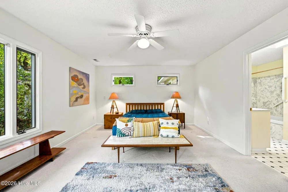 710 Orient Lane Oriental, NC 28571