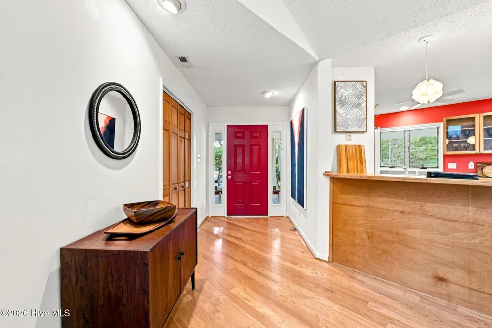 710 Orient Lane Oriental, NC 28571