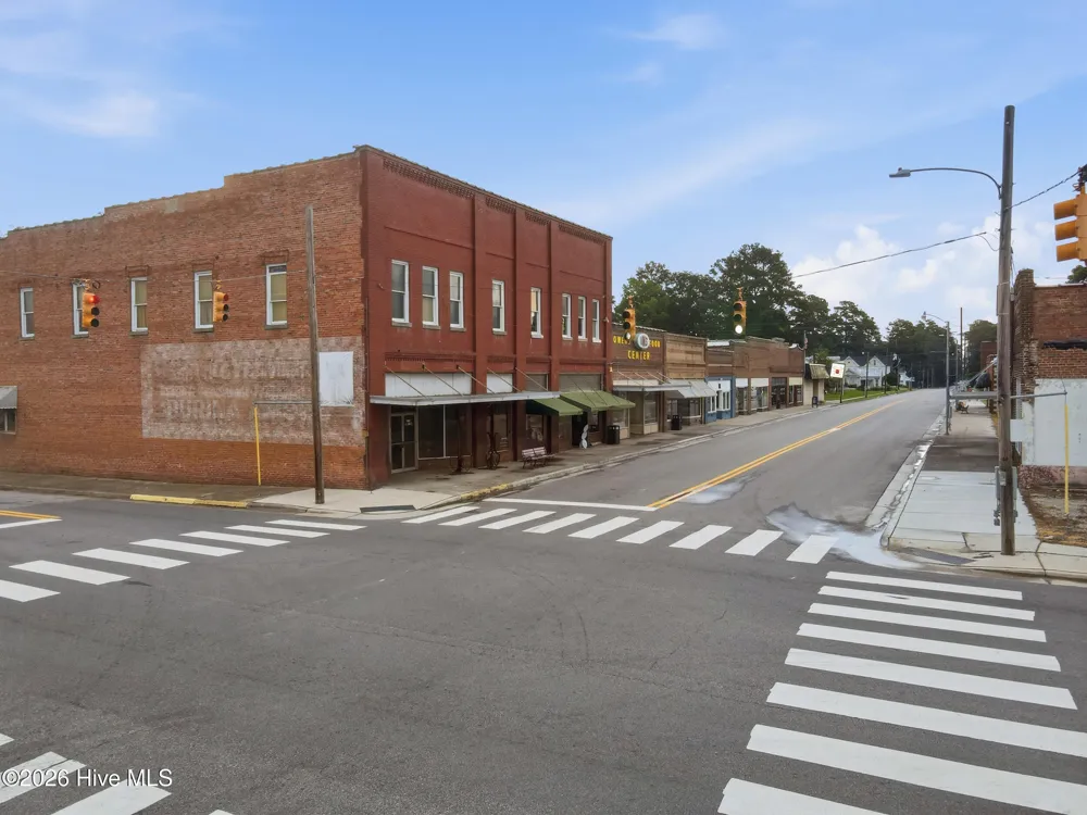 3400 S Jefferson Street Fountain, NC 27829