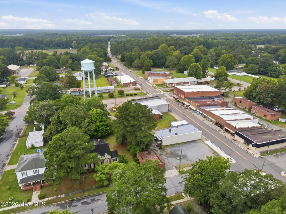 3400 S Jefferson Street Fountain, NC 27829