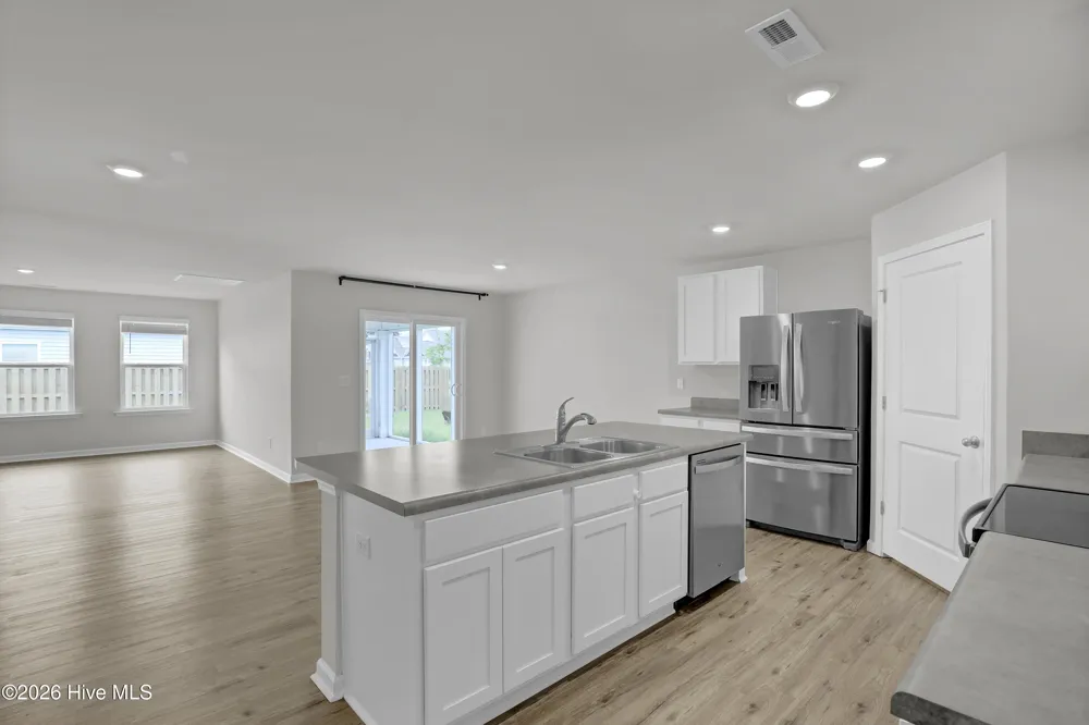 108 Cassidy Lane Holly Ridge, NC 28445