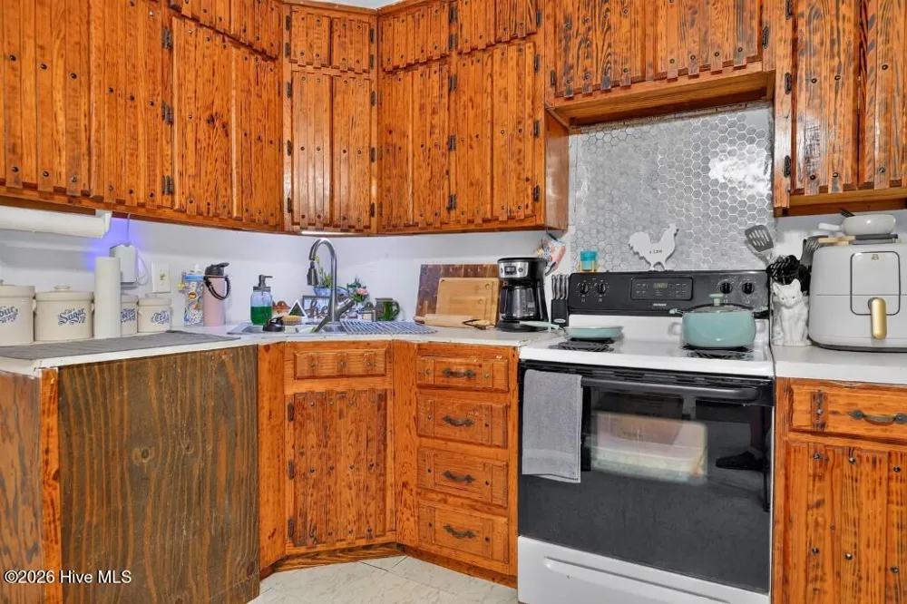 113 Kenneth Boulevard Havelock, NC 28532