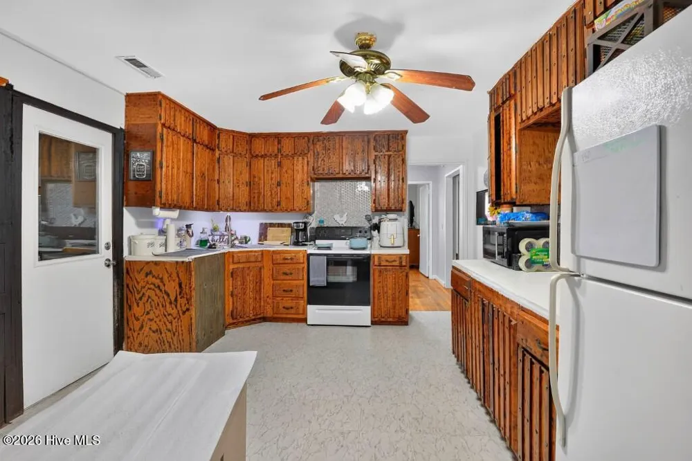 113 Kenneth Boulevard Havelock, NC 28532