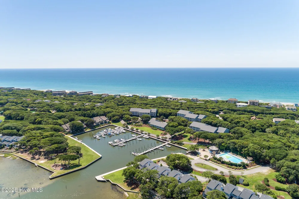 581 Forest Dunes Drive Pine Knoll Shores, NC 28512