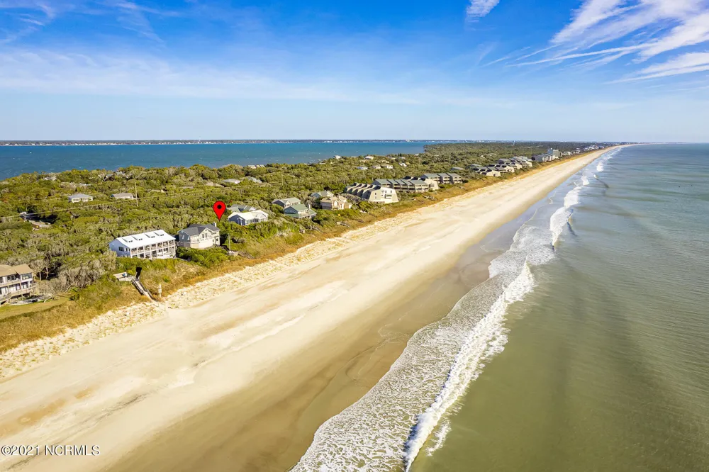 581 Forest Dunes Drive Pine Knoll Shores, NC 28512