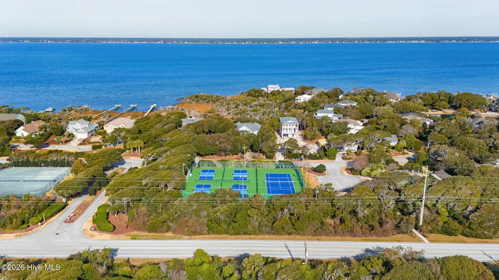 581 Forest Dunes Drive Pine Knoll Shores, NC 28512