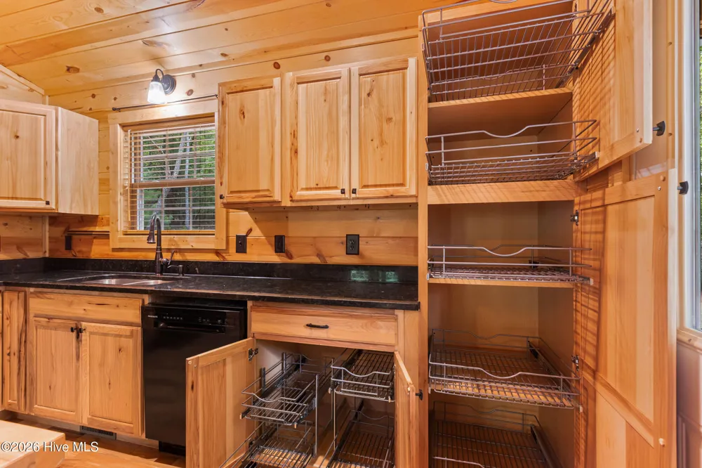 225 Dawsons Lane Murphy, NC 28906