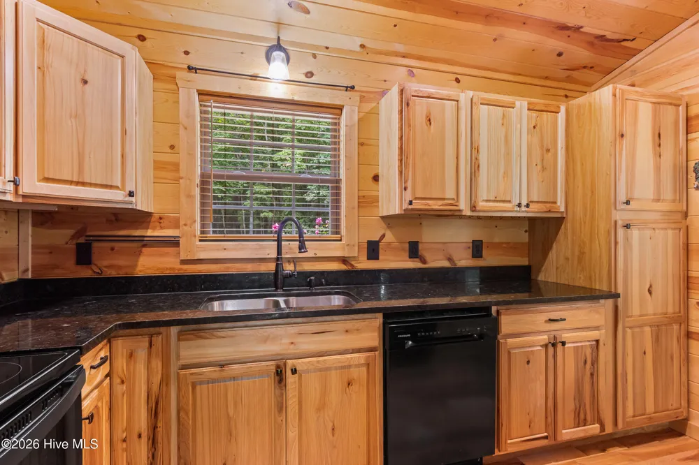 225 Dawsons Lane Murphy, NC 28906