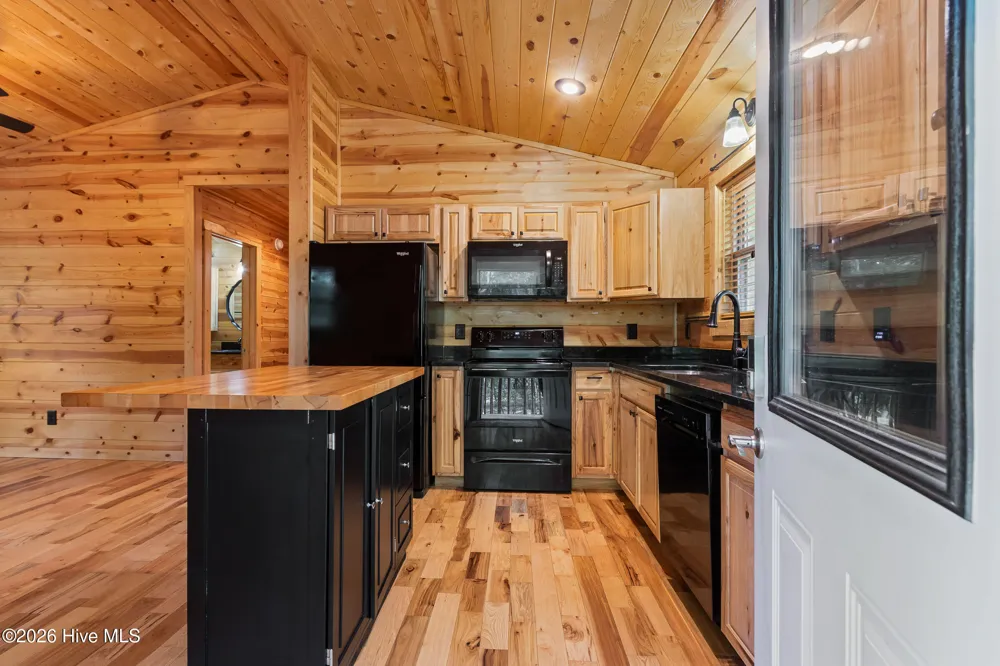 225 Dawsons Lane Murphy, NC 28906