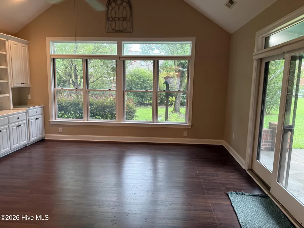 309 Village Green Drive Trent Woods, NC 28562