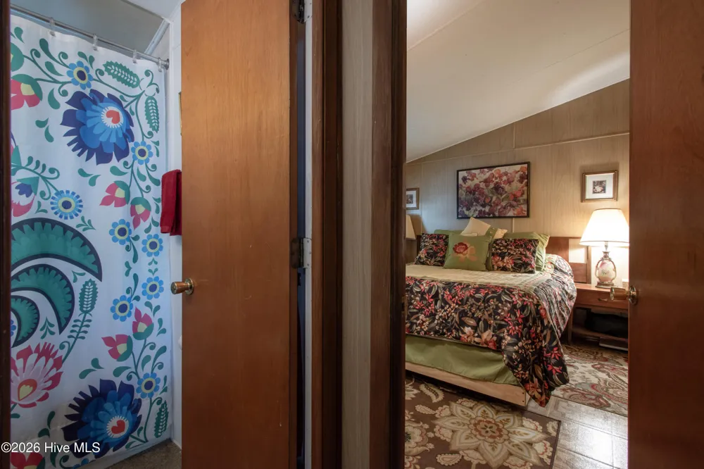 21 Nantahala Terrace Lake Santeetlah, NC 28771