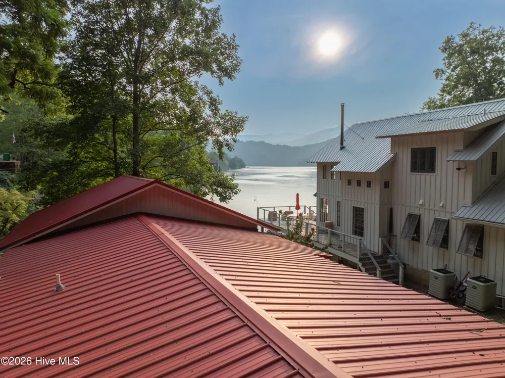21 Nantahala Terrace Lake Santeetlah, NC 28771