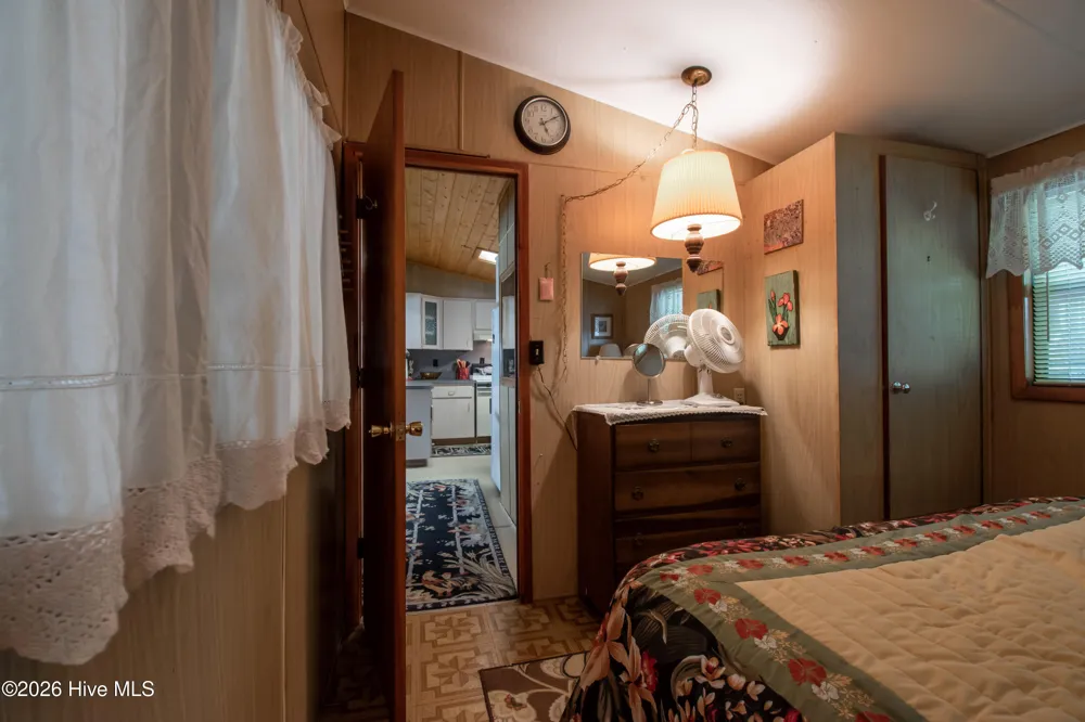 21 Nantahala Terrace Lake Santeetlah, NC 28771