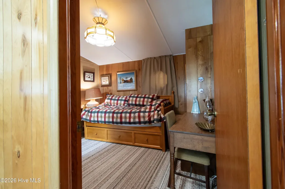 21 Nantahala Terrace Lake Santeetlah, NC 28771