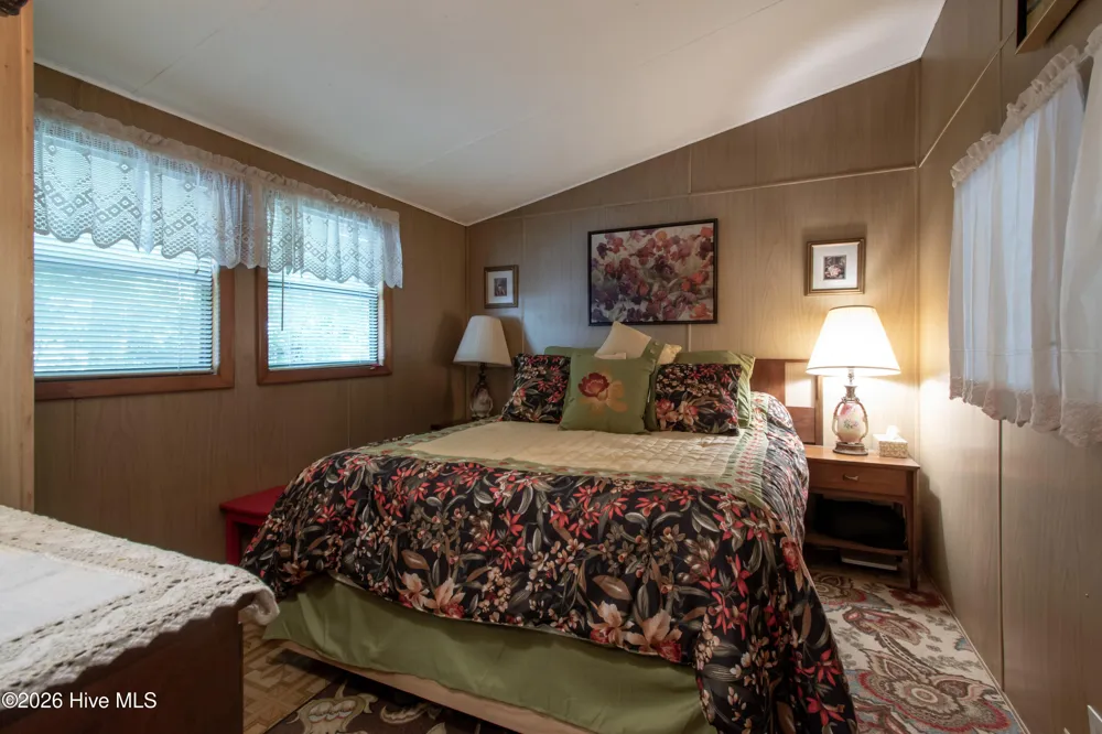 21 Nantahala Terrace Lake Santeetlah, NC 28771