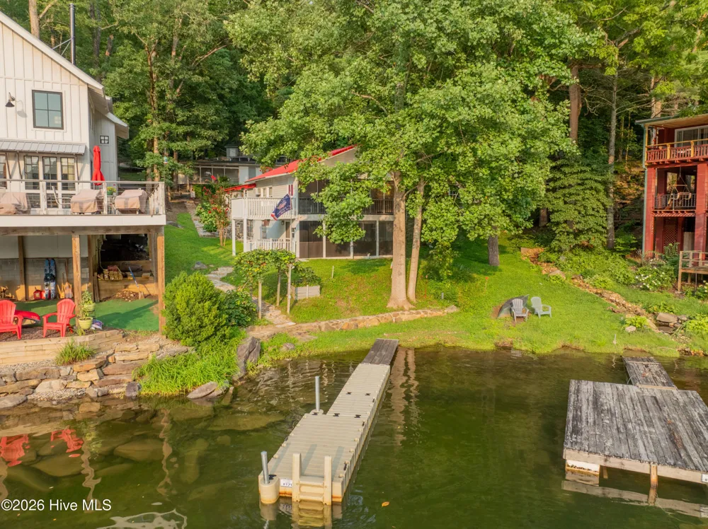 21 Nantahala Terrace Lake Santeetlah, NC 28771
