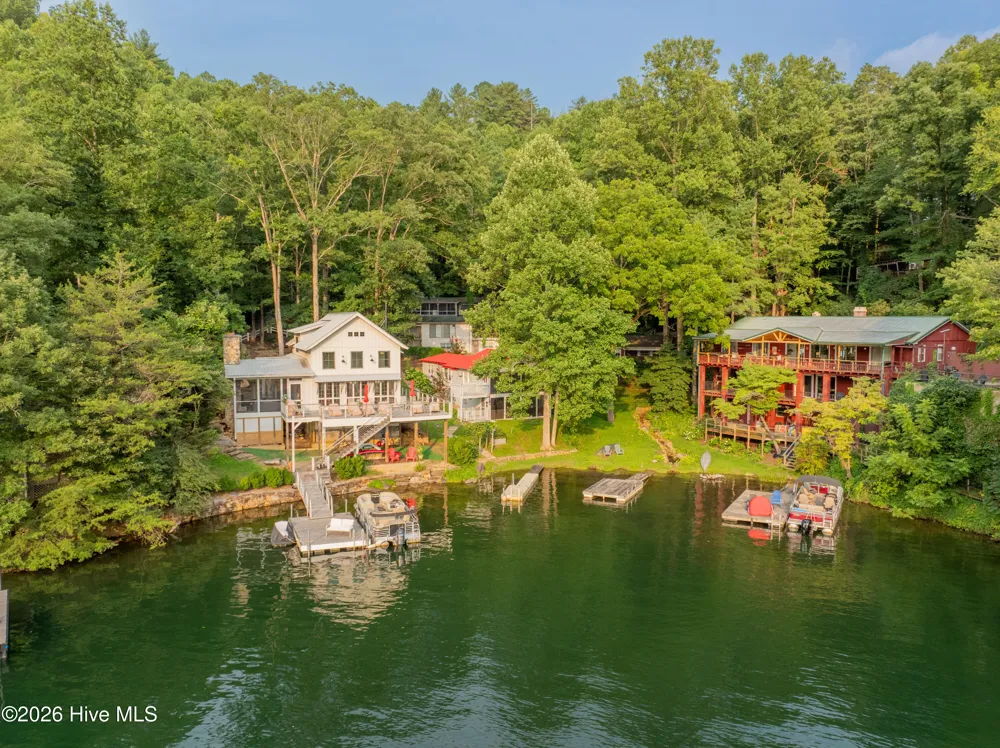 21 Nantahala Terrace Lake Santeetlah, NC 28771