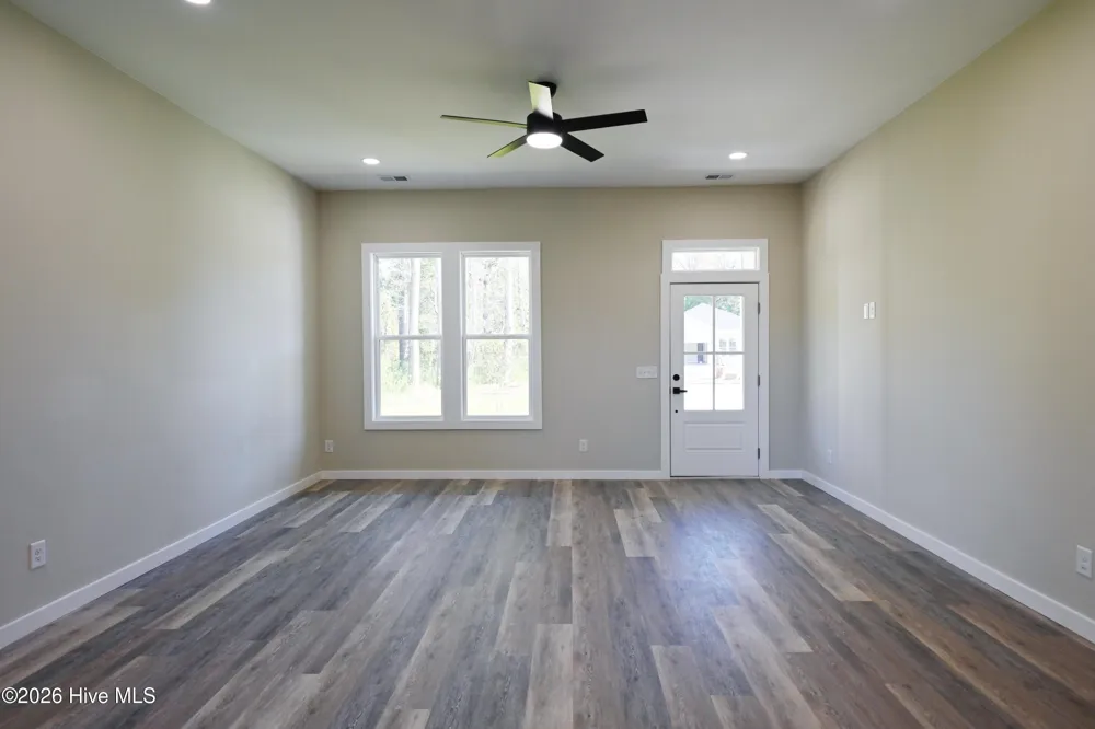 1053 Xian Way Northwest, NC 28451