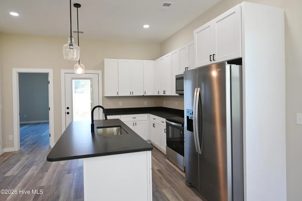 1053 Xian Way Northwest, NC 28451