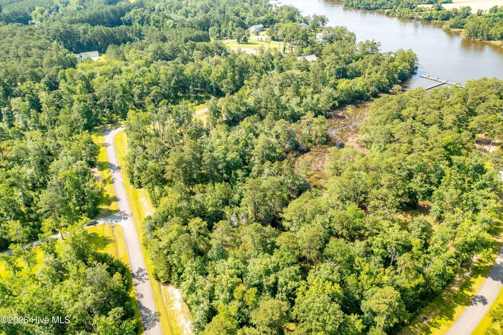 68 Serenity Circle Oriental, NC 28571