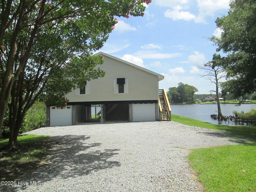 127 Waterside Drive Bath, NC 27808