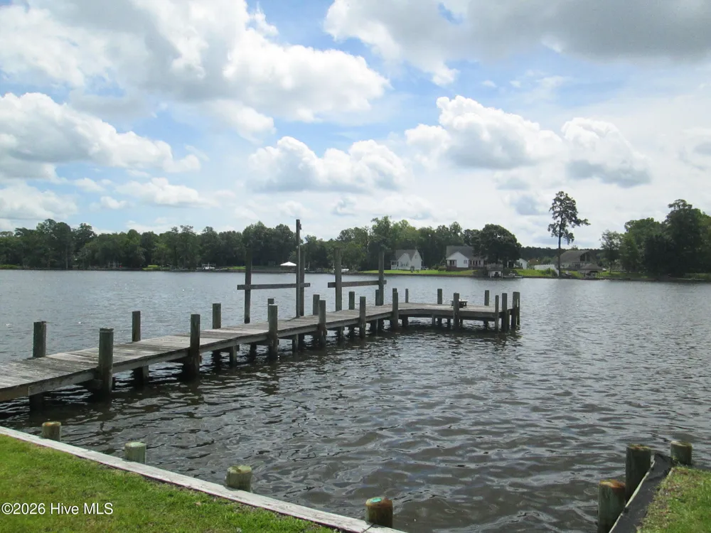 127 Waterside Drive Bath, NC 27808