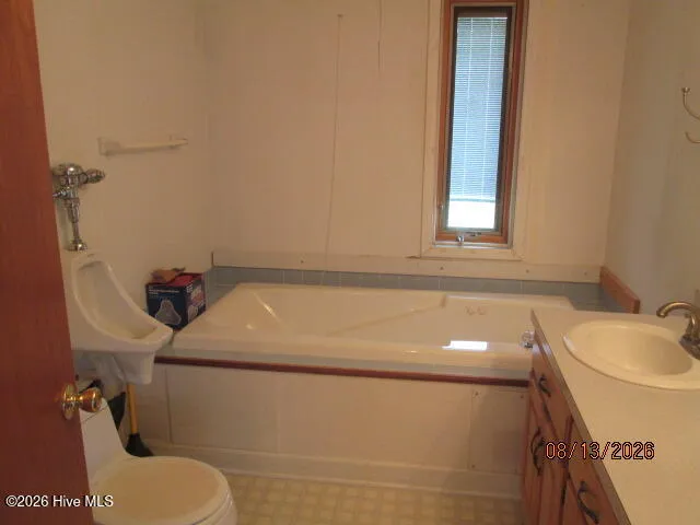 127 Waterside Drive Bath, NC 27808