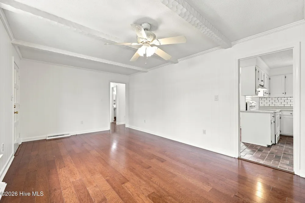 206 Ellison Drive Washington, NC 27889