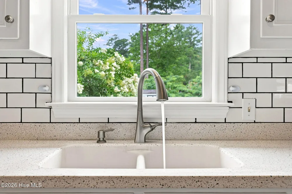 206 Ellison Drive Washington, NC 27889