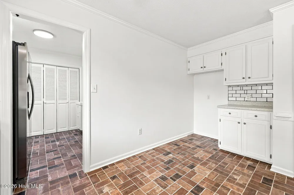 206 Ellison Drive Washington, NC 27889
