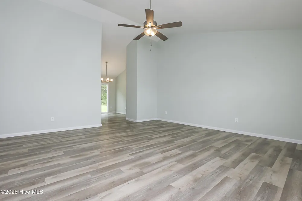 122 Buckskin Drive Pollocksville, NC 28573