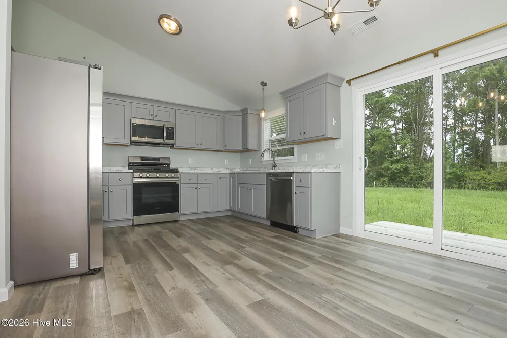 122 Buckskin Drive Pollocksville, NC 28573