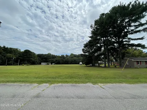 133 E Circle Drive